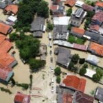 Banjir Lumpuhkan Bekasi, Pemerintah Harus Evaluasi