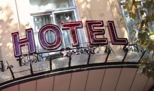 Efisiensi Anggaran Pemerintah Bikin Pegusaha Hotel Menjerit
