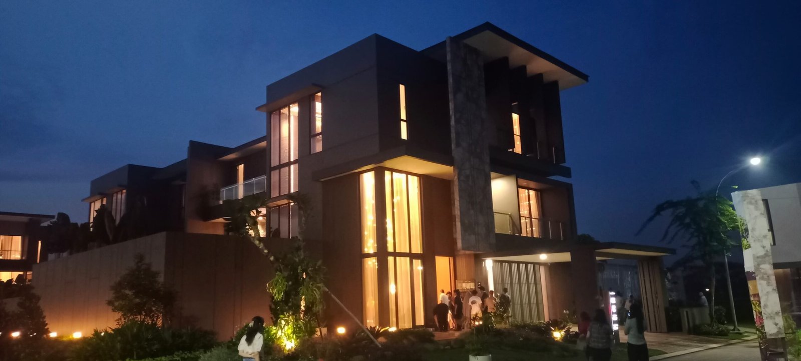 Cluster Richmond Kota Wisata, Hunian Super Premium dengan Sentuhan Elegan dan Teknologi Modern