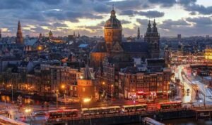 Amsterdam, BELANDA ITU TIDAK MAHAL