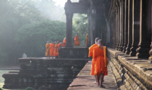 Suatu Pagi di Angkor Wat