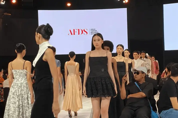 A New Vision, Angkat Warisan Budaya Lewat Fesyen Berkelanjutan A New Vision, Angkat Warisan Budaya Lewat Fesyen Berkelanjutan