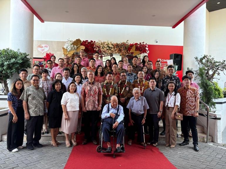 cimb-niaga-resmikan-digital-branch-soloslamet-riyadi-136_281102.jpg