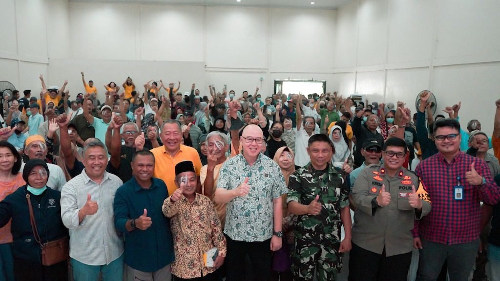 Summarecon Gelar Operasi Katarak Gratis untuk 207 Pasien di RS St Carolus Serpong