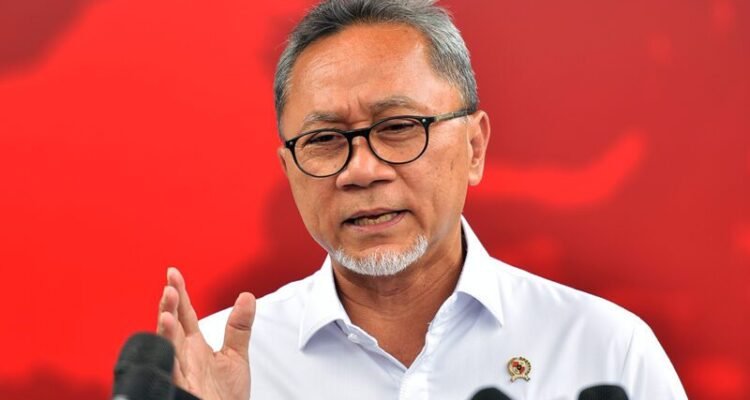 Dukung Bensin Campur Etanol, Zulhas Sebut Tak Akan Ada Lagi Tanah Kosong