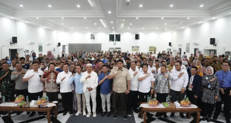 Menteri PKP Dorong Karawang Jadi Contoh Pengembangan UMKM Sektor Perumahan Menteri PKP Dorong Karawang Jadi Contoh Pengembangan UMKM Sektor Perumahan