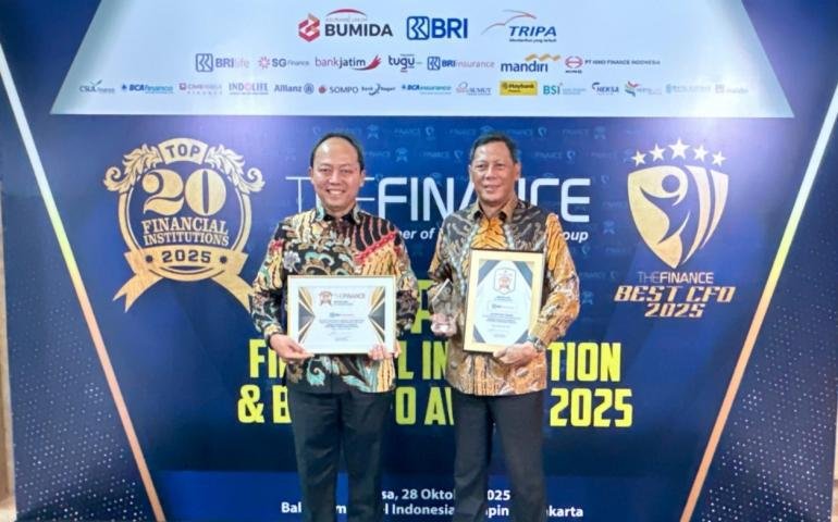 bri-insurance-sabet-3-penghargaan-di-top-20-financial-institutions-award-2025_287330.jpg