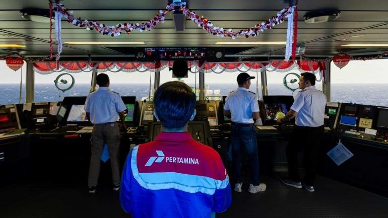 bukti-komitmen-bangun-sdm-berdaya-saing-global-pis-raih-sertifikasi-top-employer-2025_286827.jpg