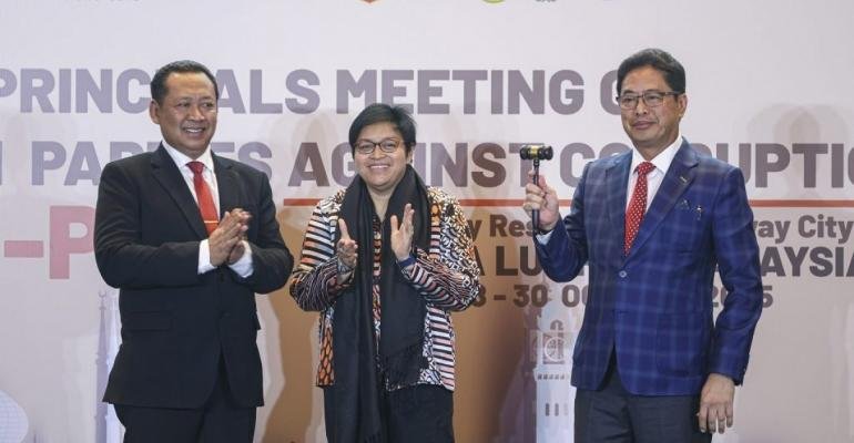 kpk-serahkan-kepemimpinan-aseanpac-ke-macc-perkuat-sinergi-antikorupsi-kawasan_287140.jpg