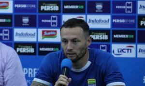 marc-klok-mau-jaga-tren-positif-persib_286866.jpg