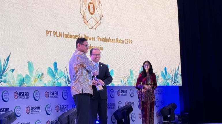 pln-indonesia-power-menang-asean-energy-awards-berkat-inovasi-hijau_287128.jpg