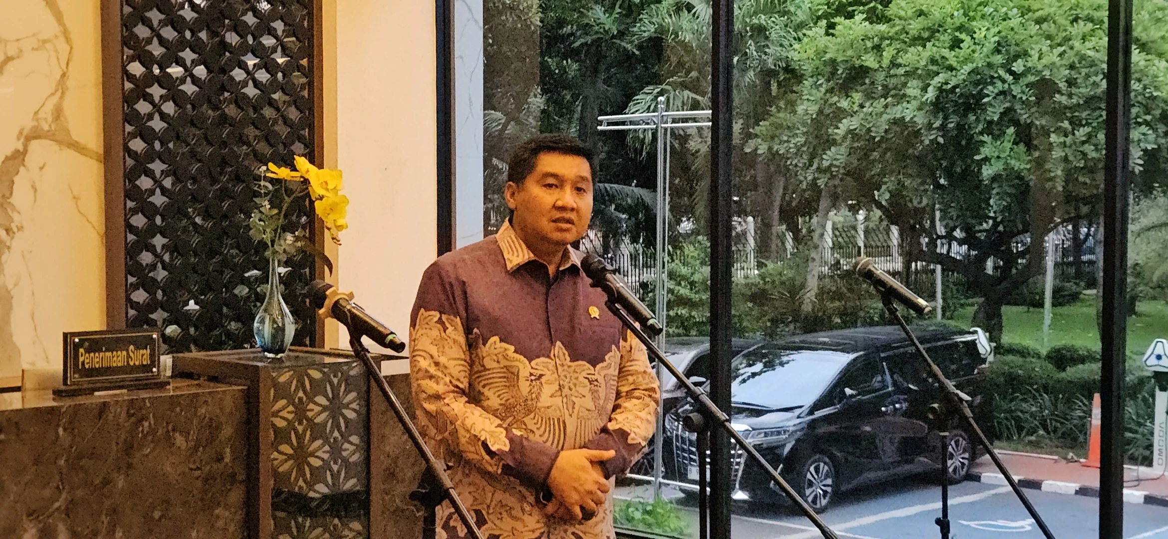 Maruarar Usulkan Penghapusan SLIK OJK Permudah MBR Miliki Rumah