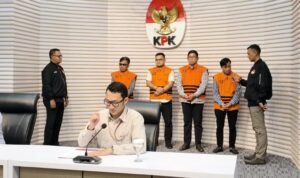 kpk-tahan-4-tersangka-baru-kasus-suap-proyek-termasuk-wakil-ketua-dprd-oku_290160.jpg