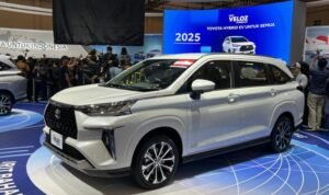 ngegas-toyota-veloz-hybrid-tarikan-galak-fitur-komplet-suspensi-nyaman_290925.jpeg